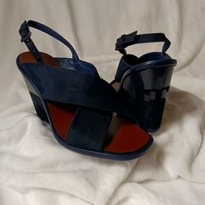 Tory Burch like new blue suede 7.5 wedge
